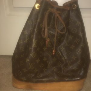 Vintage Authentic Louis Vuitton Noe Drawstring Bag